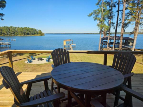 2BR 2BA Waterfront Lake Palestine Home w Garage Boathouse Firepit New Furnishing